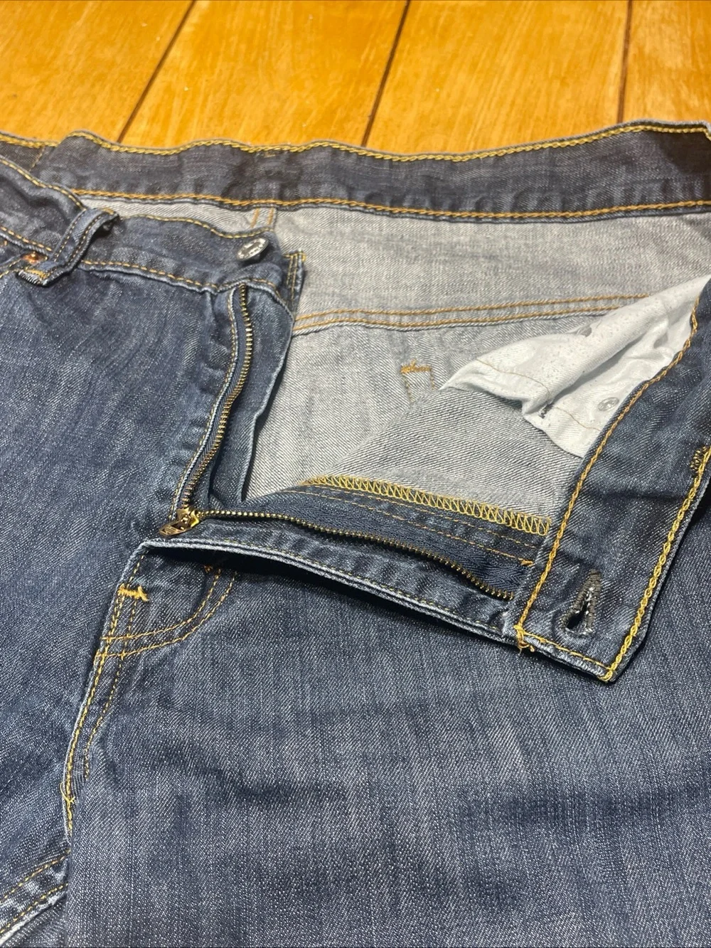 Levi's 569 Dark Blue Straight-Leg Loose Fit Jeans Size 36x32